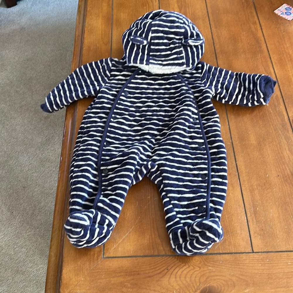 Nordstrom Baby 3 Months Snuggly
